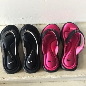 Bundle Nike memory foam flip flops